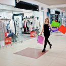 girl-with-shopping-bags-mall-scaled.jpg
